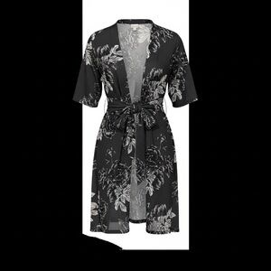 LuLaRoe Black and White Floral Kaftan
